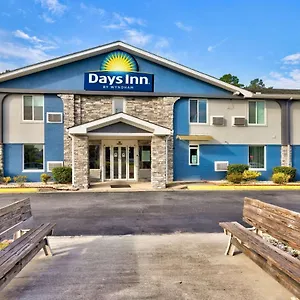 Days By Wyndham Savannah Gateway I-95 Georgetown