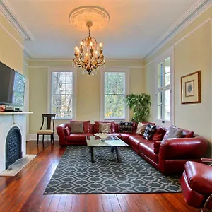 Holiday home Forsyth Park West Main House