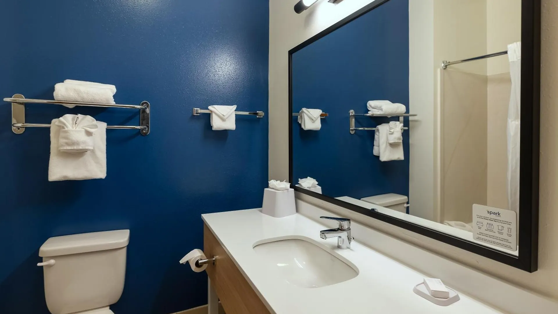 Hotel Spark By Hilton Savannah Airport