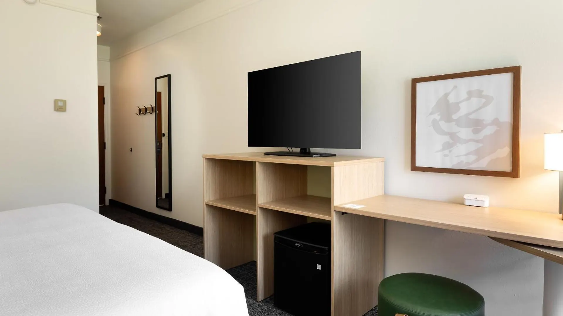 Spark By Hilton Savannah Airport 2*,  United States