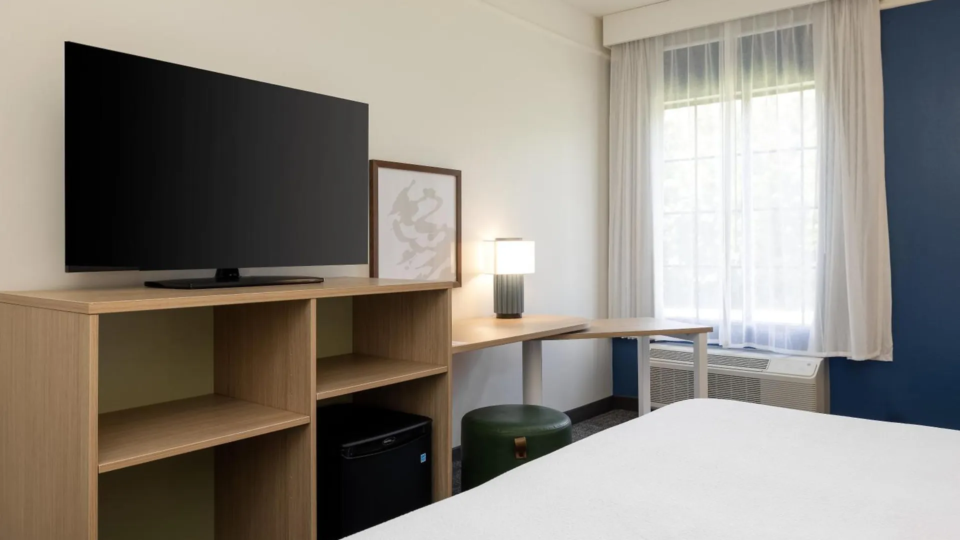 ** Hotel Spark By Hilton Savannah Airport United States